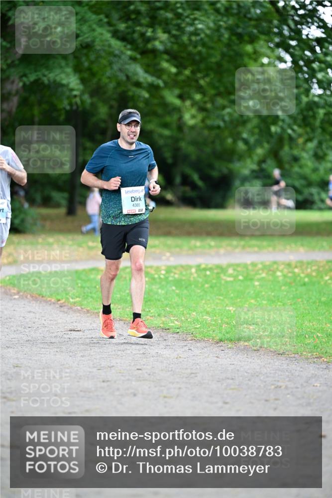 30.08.2026 - Blankeneser Heldenlauf Dr. Thomas Lammeyer http://msf.ph/oto/10038783 30.08.2026 11:11:08 Laufen 4385 meine-sportfotos.de