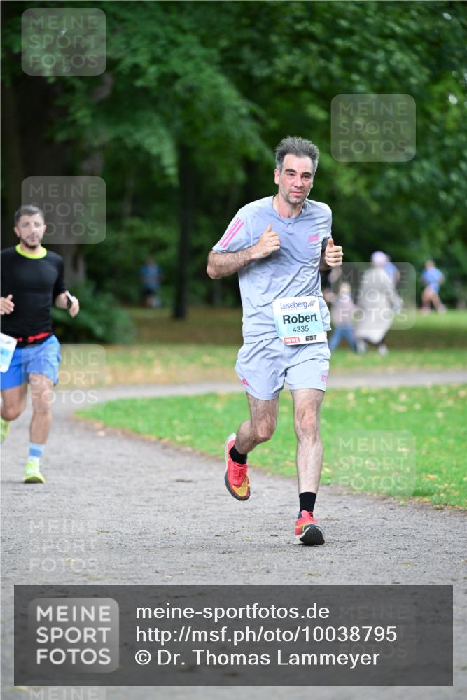 30.08.2026 - Blankeneser Heldenlauf Dr. Thomas Lammeyer http://msf.ph/oto/10038795 30.08.2026 11:11:10 Laufen 4335 meine-sportfotos.de