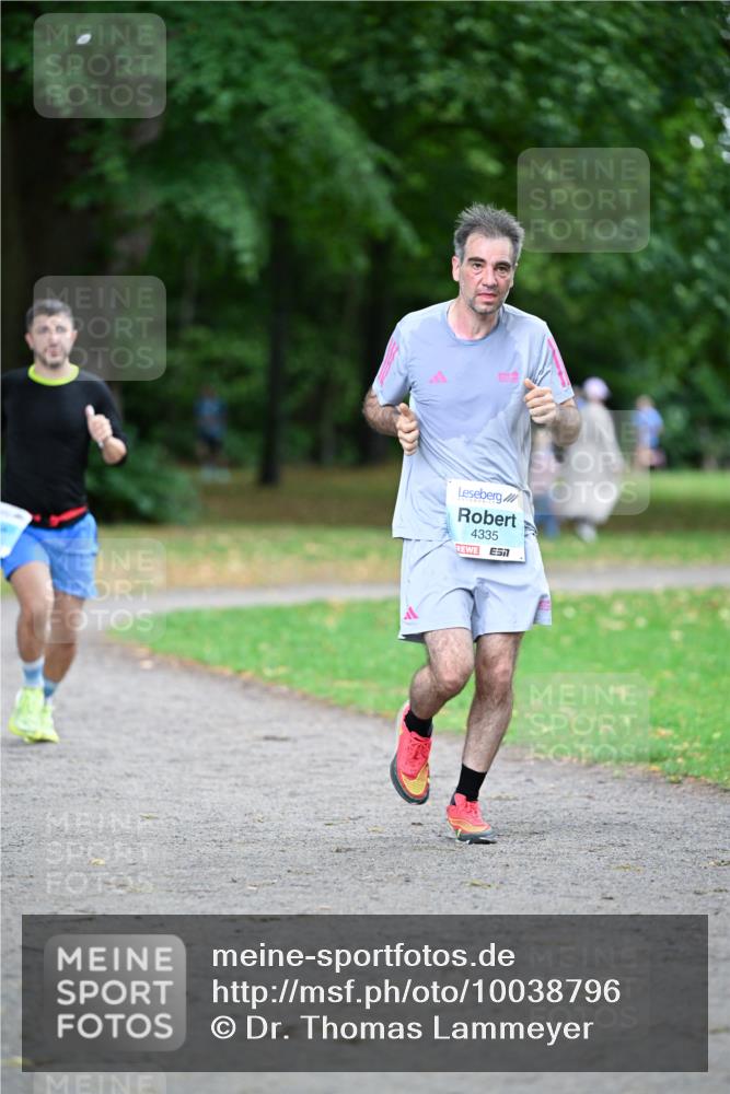 30.08.2026 - Blankeneser Heldenlauf Dr. Thomas Lammeyer http://msf.ph/oto/10038796 30.08.2026 11:11:10 Laufen 4335 meine-sportfotos.de
