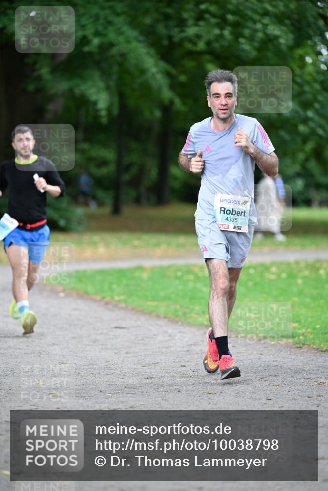 30.08.2026 - Blankeneser Heldenlauf Dr. Thomas Lammeyer http://msf.ph/oto/10038798 30.08.2026 11:11:10 Laufen 4335 meine-sportfotos.de