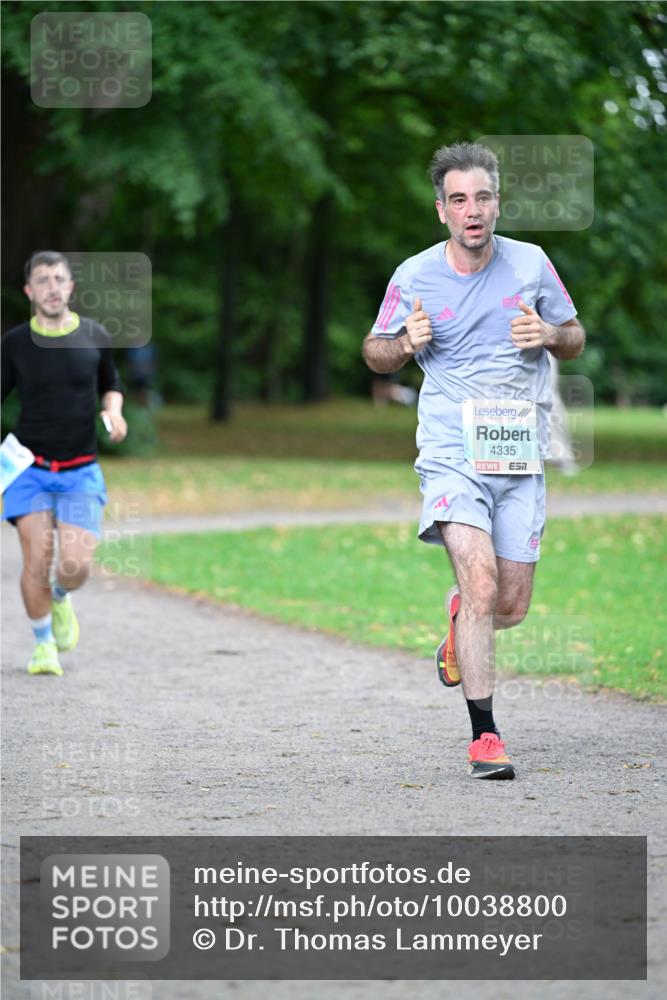 30.08.2026 - Blankeneser Heldenlauf Dr. Thomas Lammeyer http://msf.ph/oto/10038800 30.08.2026 11:11:11 Laufen 4335, 7 meine-sportfotos.de