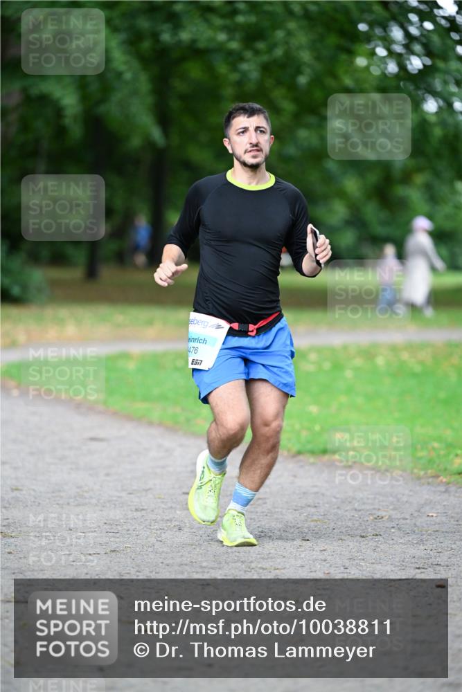 30.08.2026 - Blankeneser Heldenlauf Dr. Thomas Lammeyer http://msf.ph/oto/10038811 30.08.2026 11:11:12 Laufen 476, 577 meine-sportfotos.de