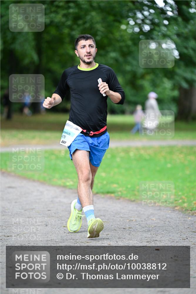 30.08.2026 - Blankeneser Heldenlauf Dr. Thomas Lammeyer http://msf.ph/oto/10038812 30.08.2026 11:11:12 Laufen 476, 577 meine-sportfotos.de