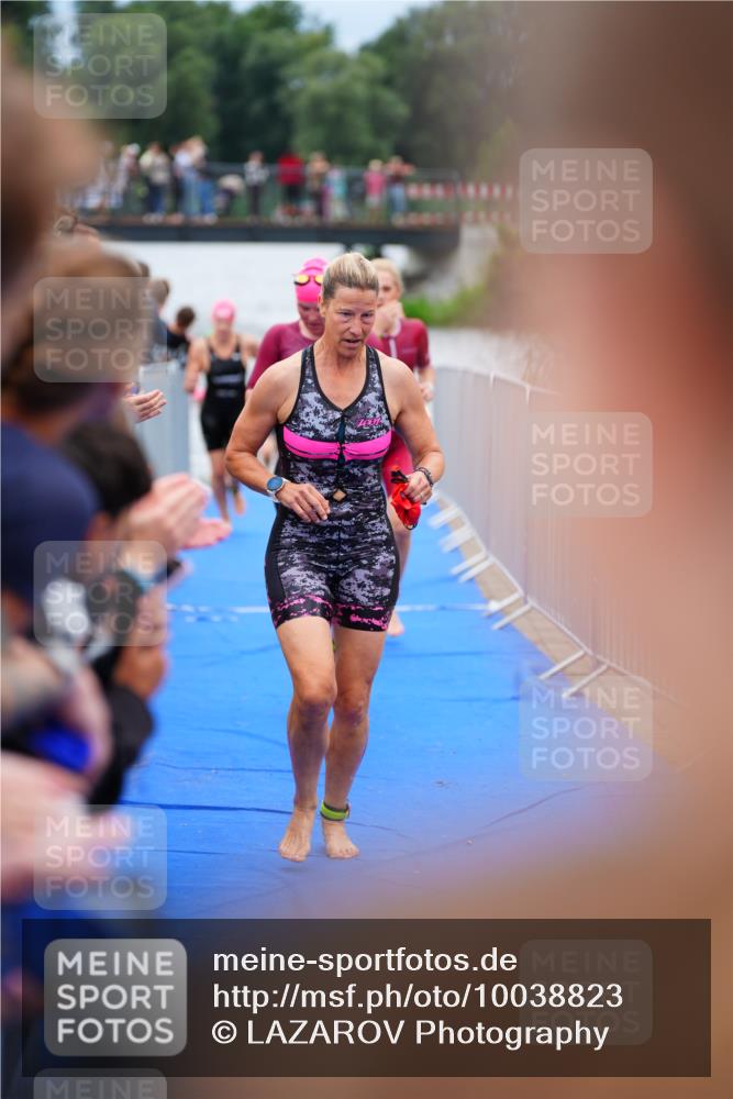 30.08.2026 - Elbe Triathlon Hamburg LAZAROV Photography http://msf.ph/oto/10038823 30.08.2026 14:04:27 Schwimmen 134, 156, 167, 172, 175, 179 meine-sportfotos.de