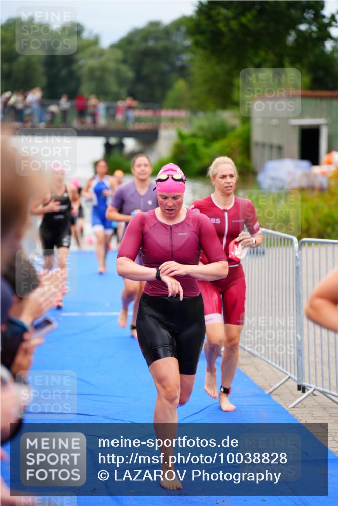 30.08.2026 - Elbe Triathlon Hamburg LAZAROV Photography http://msf.ph/oto/10038828 30.08.2026 14:04:28 Schwimmen 134, 156, 167, 172, 175, 179 meine-sportfotos.de
