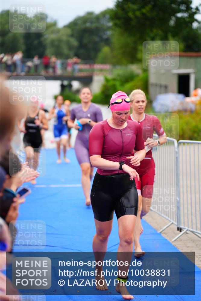 30.08.2026 - Elbe Triathlon Hamburg LAZAROV Photography http://msf.ph/oto/10038831 30.08.2026 14:04:29 Schwimmen 134, 156, 167, 172, 175, 179 meine-sportfotos.de