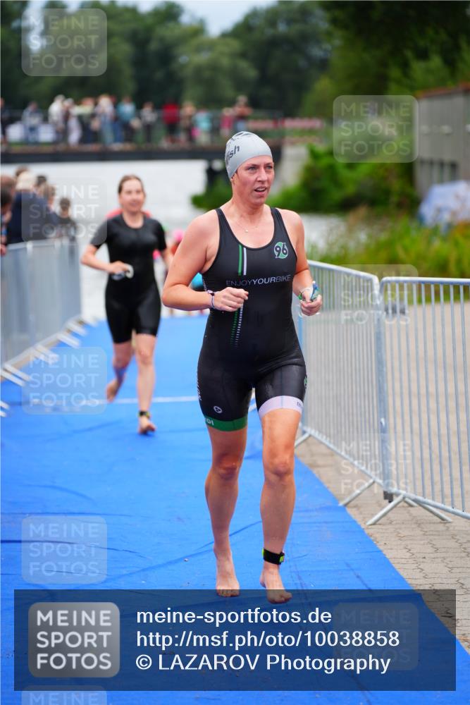 30.08.2026 - Elbe Triathlon Hamburg LAZAROV Photography http://msf.ph/oto/10038858 30.08.2026 14:04:38 Schwimmen 134, 152, 156, 157, 167, 168, 172, 173, 175, 176, 179 meine-sportfotos.de