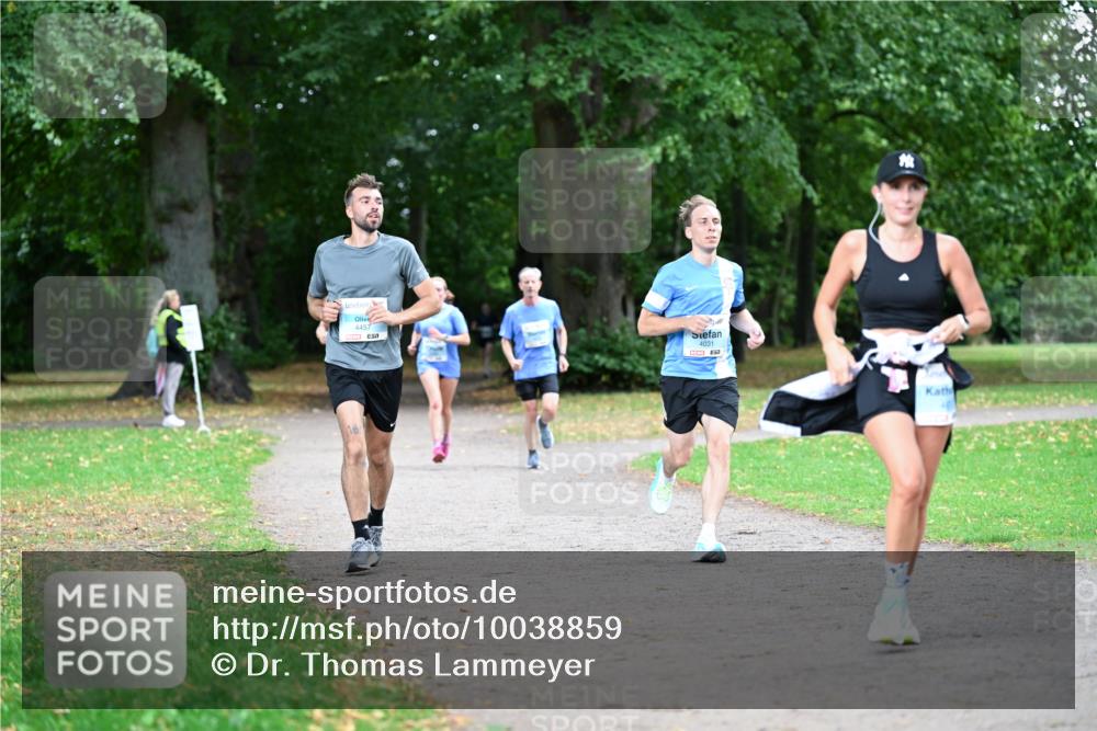 30.08.2026 - Blankeneser Heldenlauf Dr. Thomas Lammeyer http://msf.ph/oto/10038859 30.08.2026 11:11:32 Laufen 4457, 4031 meine-sportfotos.de