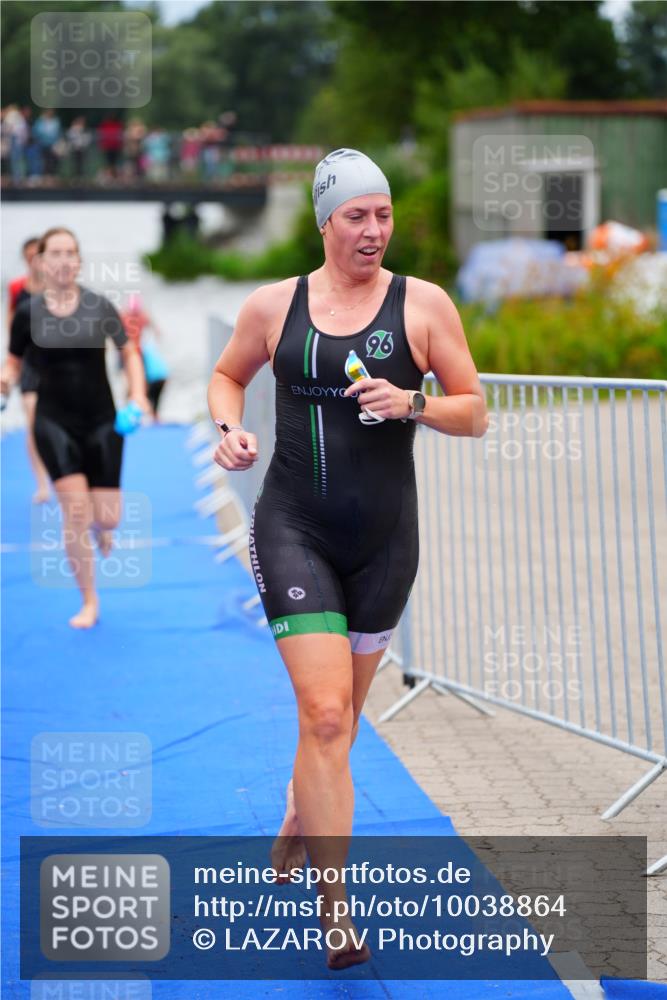 30.08.2026 - Elbe Triathlon Hamburg LAZAROV Photography http://msf.ph/oto/10038864 30.08.2026 14:04:38 Schwimmen 134, 152, 156, 157, 167, 168, 172, 173, 175, 176, 179 meine-sportfotos.de