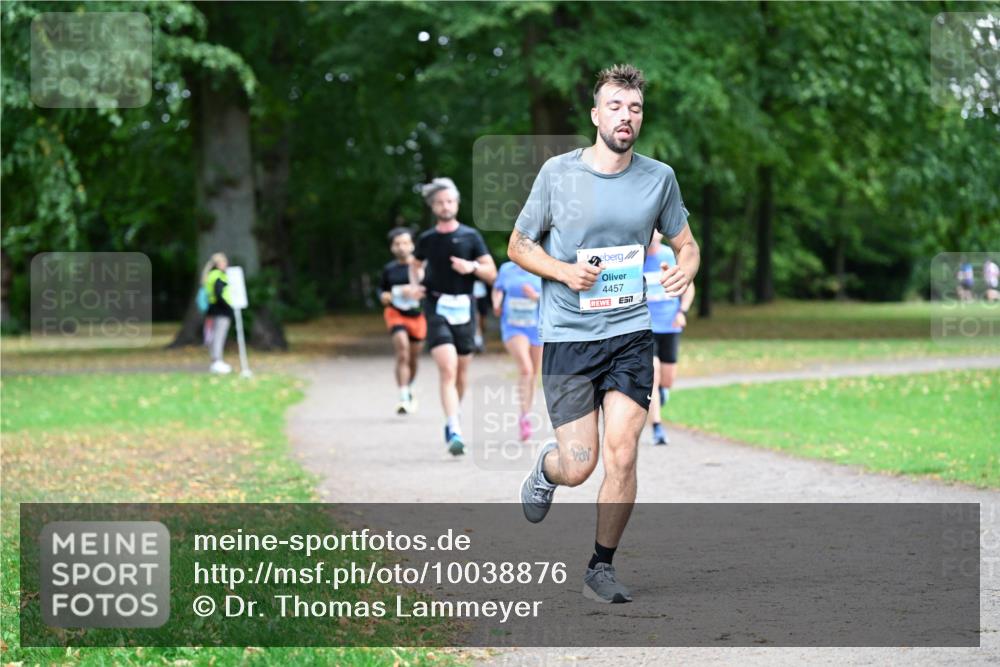 30.08.2026 - Blankeneser Heldenlauf Dr. Thomas Lammeyer http://msf.ph/oto/10038876 30.08.2026 11:11:34 Laufen 4457 meine-sportfotos.de