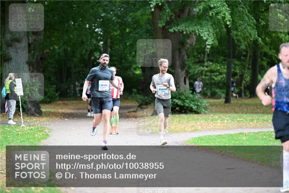 30.08.2026 - Blankeneser Heldenlauf Dr. Thomas Lammeyer http://msf.ph/oto/10038955 30.08.2026 11:11:51 Laufen 4329, 4330 meine-sportfotos.de