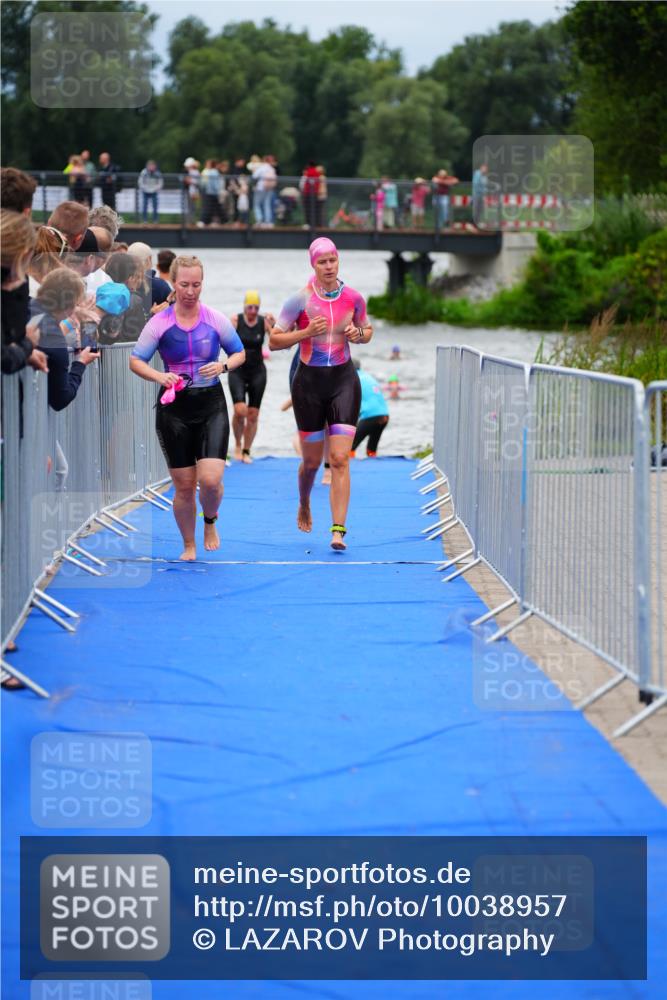 30.08.2026 - Elbe Triathlon Hamburg LAZAROV Photography http://msf.ph/oto/10038957 30.08.2026 14:05:01 Schwimmen 130, 142, 149, 155, 165, 177, 178 meine-sportfotos.de