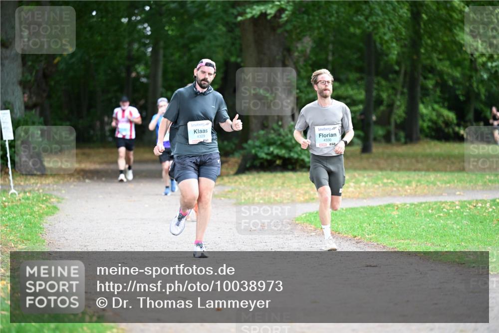 30.08.2026 - Blankeneser Heldenlauf Dr. Thomas Lammeyer http://msf.ph/oto/10038973 30.08.2026 11:11:53 Laufen 4329, 4330 meine-sportfotos.de