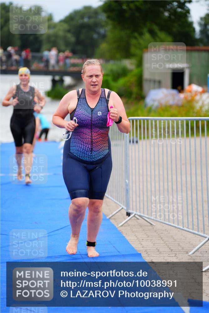 30.08.2026 - Elbe Triathlon Hamburg LAZAROV Photography http://msf.ph/oto/10038991 30.08.2026 14:05:08 Schwimmen 130, 141, 142, 149, 151, 155, 177, 178 meine-sportfotos.de