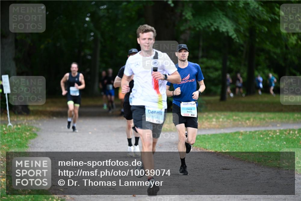 30.08.2026 - Blankeneser Heldenlauf Dr. Thomas Lammeyer http://msf.ph/oto/10039074 30.08.2026 11:12:13 Laufen 4418, 4473 meine-sportfotos.de