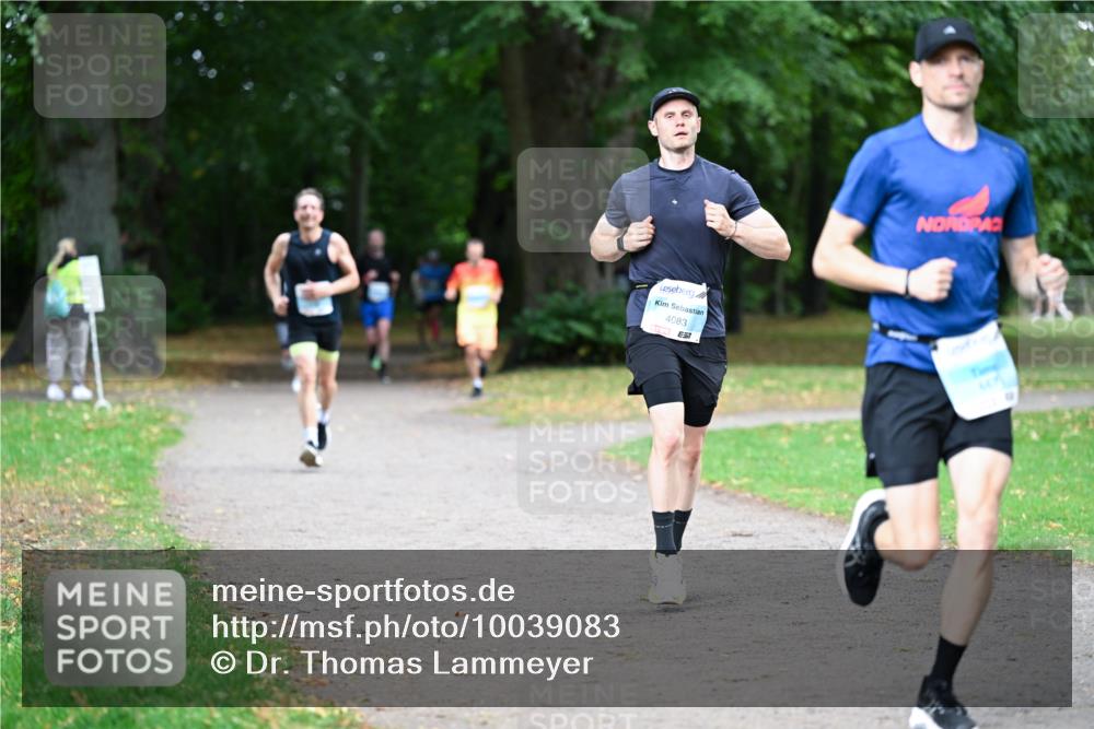 30.08.2026 - Blankeneser Heldenlauf Dr. Thomas Lammeyer http://msf.ph/oto/10039083 30.08.2026 11:12:15 Laufen 4083, 51 meine-sportfotos.de