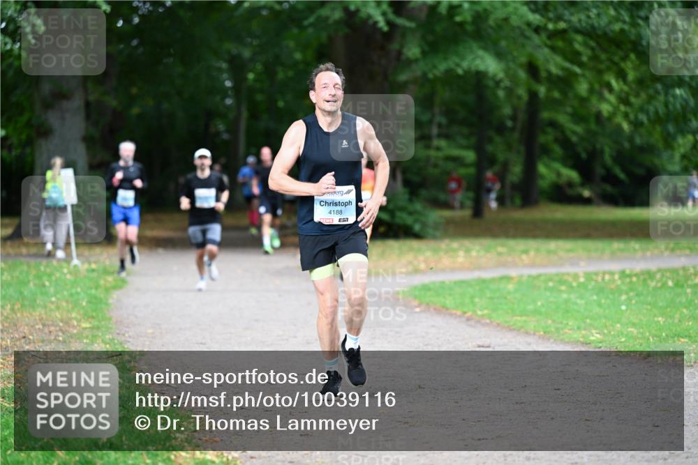 30.08.2026 - Blankeneser Heldenlauf Dr. Thomas Lammeyer http://msf.ph/oto/10039116 30.08.2026 11:12:19 Laufen 4188 meine-sportfotos.de