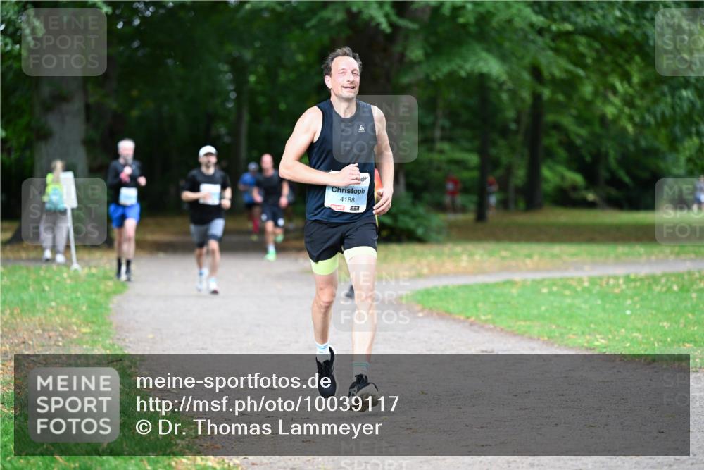 30.08.2026 - Blankeneser Heldenlauf Dr. Thomas Lammeyer http://msf.ph/oto/10039117 30.08.2026 11:12:19 Laufen 4188, 51 meine-sportfotos.de