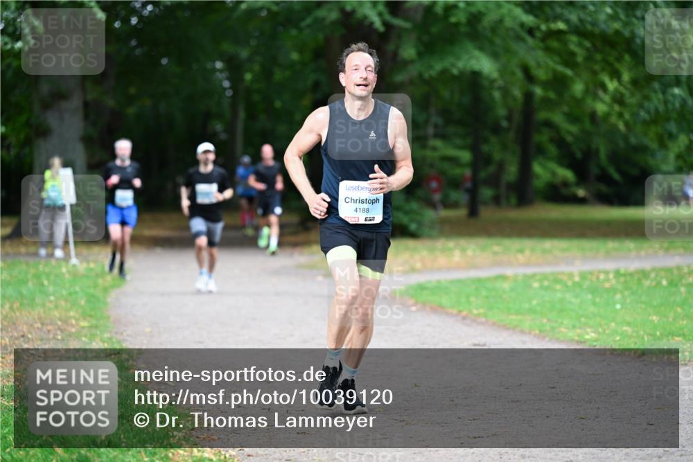 30.08.2026 - Blankeneser Heldenlauf Dr. Thomas Lammeyer http://msf.ph/oto/10039120 30.08.2026 11:12:20 Laufen 4188 meine-sportfotos.de
