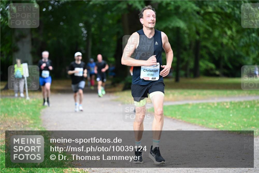 30.08.2026 - Blankeneser Heldenlauf Dr. Thomas Lammeyer http://msf.ph/oto/10039124 30.08.2026 11:12:20 Laufen 4188 meine-sportfotos.de
