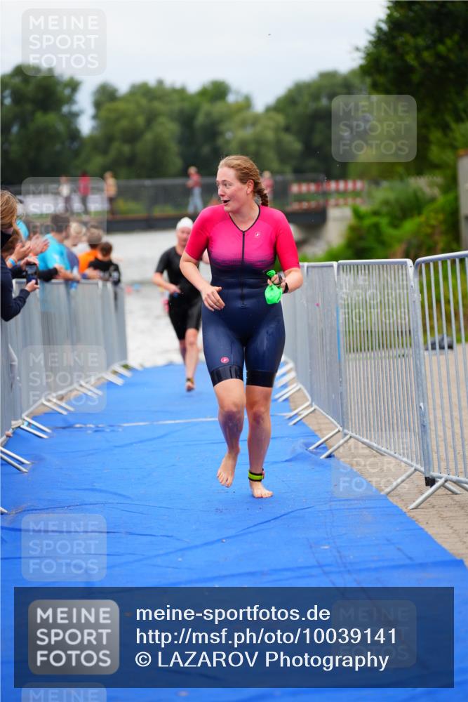 30.08.2026 - Elbe Triathlon Hamburg LAZAROV Photography http://msf.ph/oto/10039141 30.08.2026 14:05:36 Schwimmen 132, 146, 159, 161 meine-sportfotos.de