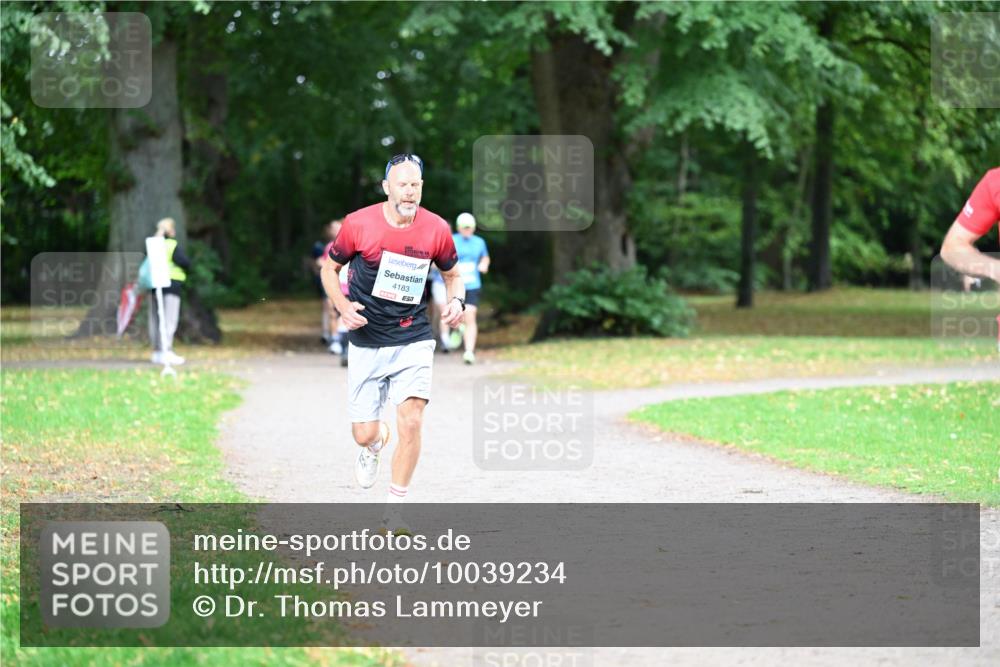 30.08.2026 - Blankeneser Heldenlauf Dr. Thomas Lammeyer http://msf.ph/oto/10039234 30.08.2026 11:12:43 Laufen 4183 meine-sportfotos.de