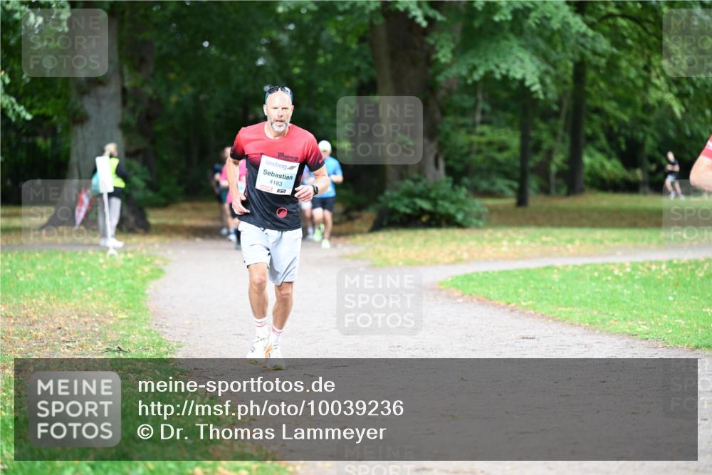 30.08.2026 - Blankeneser Heldenlauf Dr. Thomas Lammeyer http://msf.ph/oto/10039236 30.08.2026 11:12:43 Laufen 4183 meine-sportfotos.de