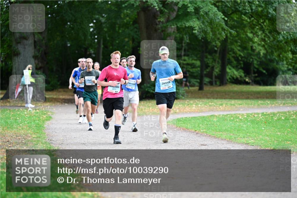 30.08.2026 - Blankeneser Heldenlauf Dr. Thomas Lammeyer http://msf.ph/oto/10039290 30.08.2026 11:12:49 Laufen 4374, 4424, 4272 meine-sportfotos.de