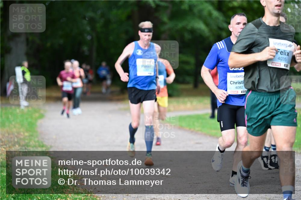 30.08.2026 - Blankeneser Heldenlauf Dr. Thomas Lammeyer http://msf.ph/oto/10039342 30.08.2026 11:12:55 Laufen 4082, 4035 meine-sportfotos.de