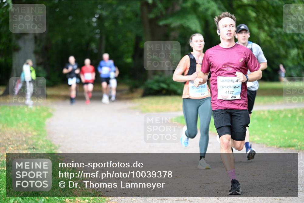 30.08.2026 - Blankeneser Heldenlauf Dr. Thomas Lammeyer http://msf.ph/oto/10039378 30.08.2026 11:13:01 Laufen 4261, 4127, 57 meine-sportfotos.de