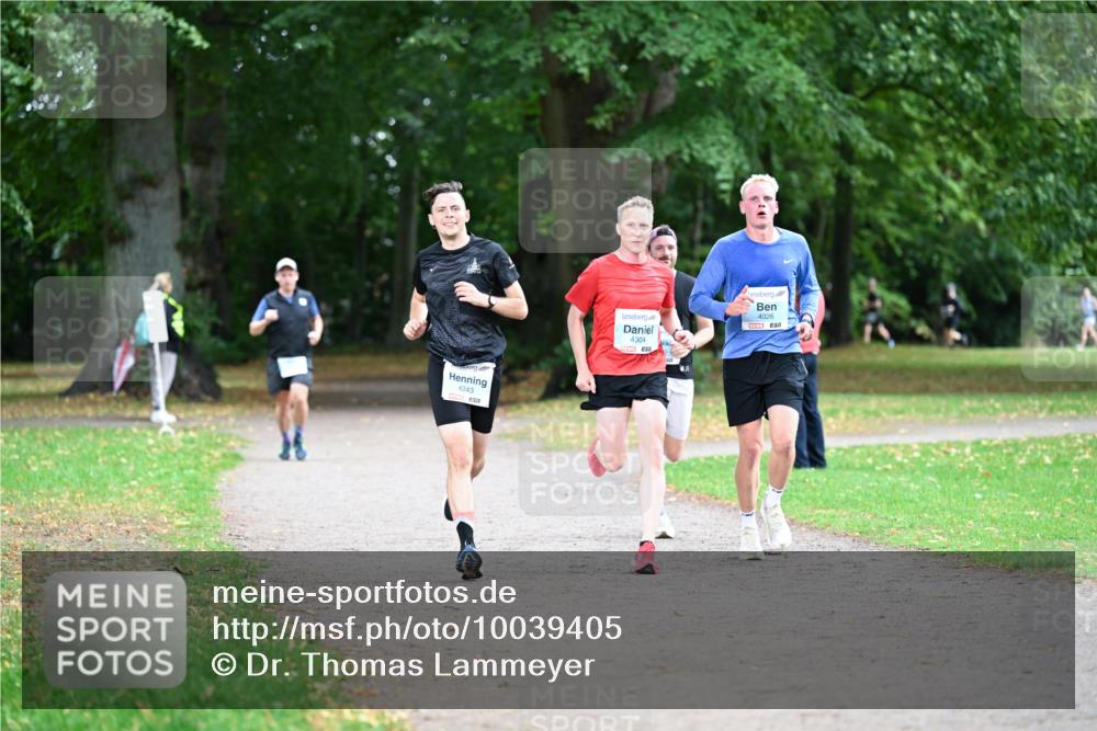 30.08.2026 - Blankeneser Heldenlauf Dr. Thomas Lammeyer http://msf.ph/oto/10039405 30.08.2026 11:13:08 Laufen 4243, 57, 4304, 4026 meine-sportfotos.de