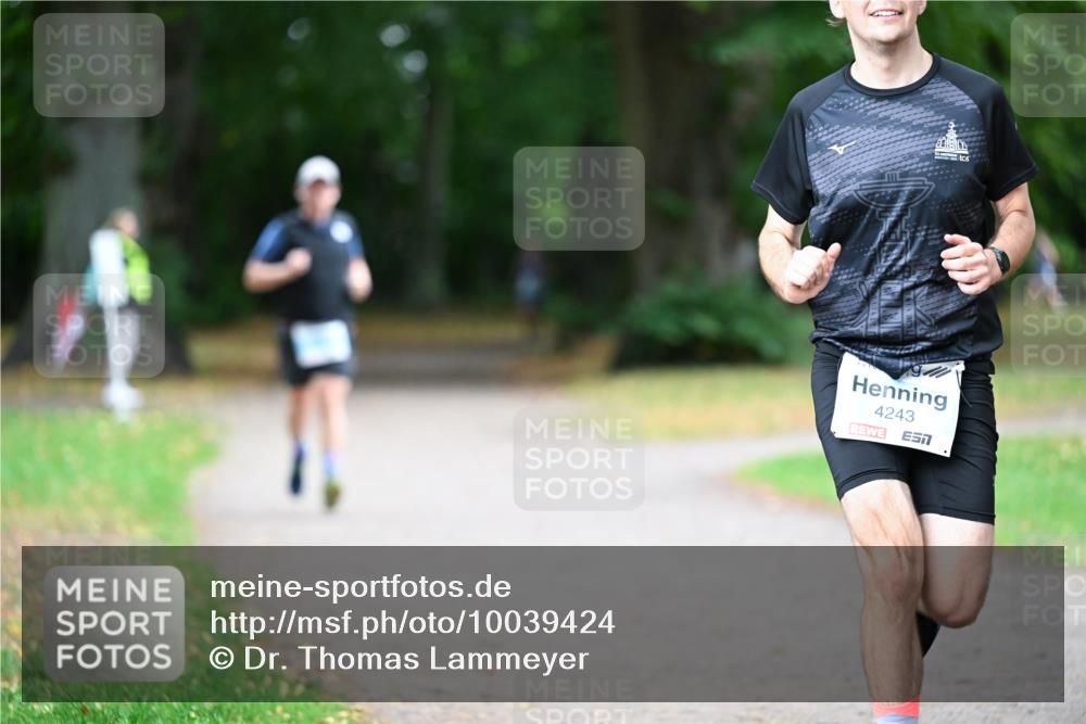 30.08.2026 - Blankeneser Heldenlauf Dr. Thomas Lammeyer http://msf.ph/oto/10039424 30.08.2026 11:13:10 Laufen 4243, 7 meine-sportfotos.de