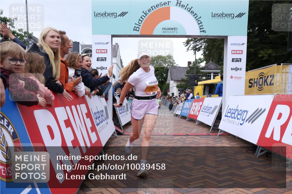 30.08.2026 - Blankeneser Heldenlauf Lena Gebhardt http://msf.ph/oto/10039458 30.08.2026 11:43:17 Ziel 2170, 2716, 2933 meine-sportfotos.de