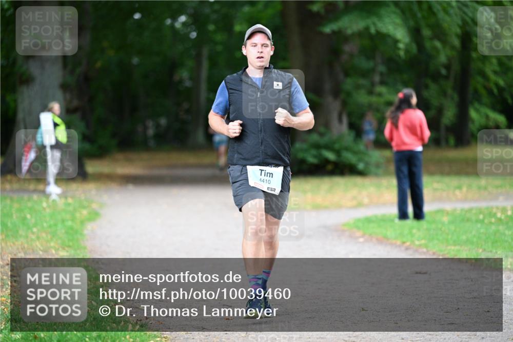30.08.2026 - Blankeneser Heldenlauf Dr. Thomas Lammeyer http://msf.ph/oto/10039460 30.08.2026 11:13:14 Laufen 4410 meine-sportfotos.de