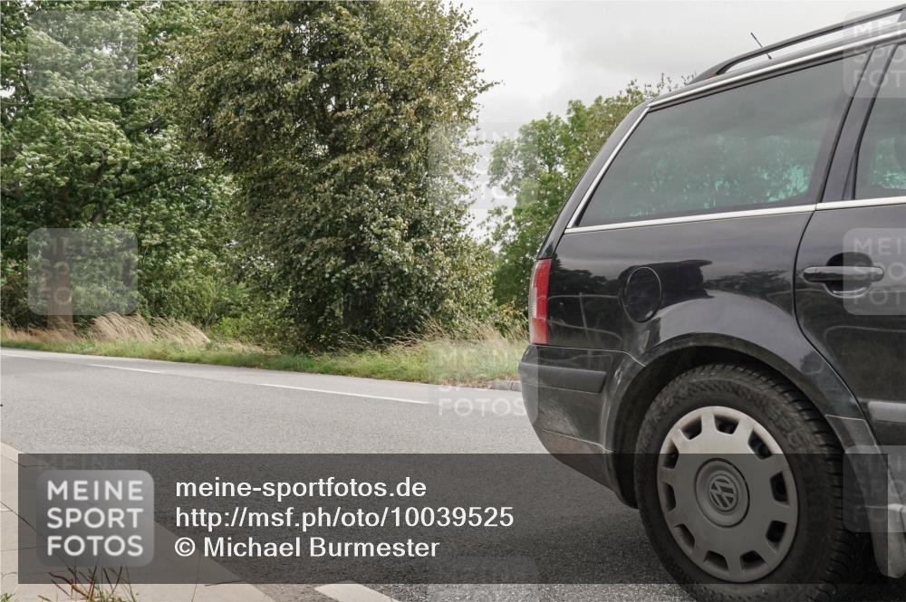 30.08.2026 - Elbe Triathlon Hamburg Michael Burmester http://msf.ph/oto/10039525 30.08.2026 13:45:22 Radfahren  meine-sportfotos.de