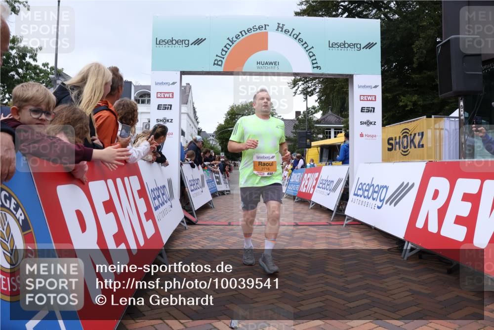 30.08.2026 - Blankeneser Heldenlauf Lena Gebhardt http://msf.ph/oto/10039541 30.08.2026 11:43:22 Ziel 2577, 2716, 2933 meine-sportfotos.de