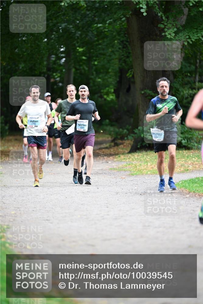 30.08.2026 - Blankeneser Heldenlauf Dr. Thomas Lammeyer http://msf.ph/oto/10039545 30.08.2026 11:13:28 Laufen 4253, 4244, 1297 meine-sportfotos.de