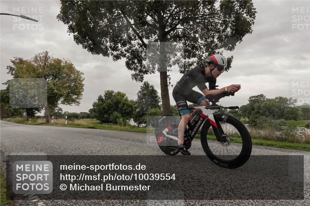 30.08.2026 - Elbe Triathlon Hamburg Michael Burmester http://msf.ph/oto/10039554 30.08.2026 08:39:56 Radfahren 207, 213 meine-sportfotos.de