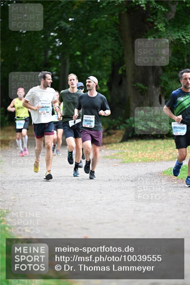 30.08.2026 - Blankeneser Heldenlauf Dr. Thomas Lammeyer http://msf.ph/oto/10039555 30.08.2026 11:13:29 Laufen 4253, 4244, 4297 meine-sportfotos.de