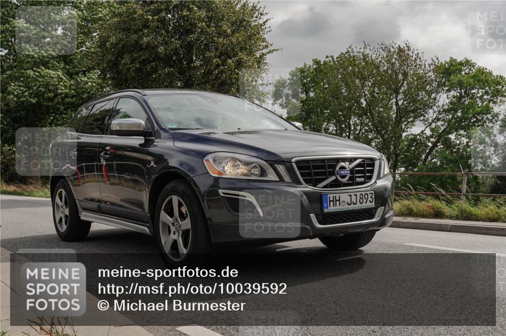 30.08.2026 - Elbe Triathlon Hamburg Michael Burmester http://msf.ph/oto/10039592 30.08.2026 13:48:12 Radfahren  meine-sportfotos.de