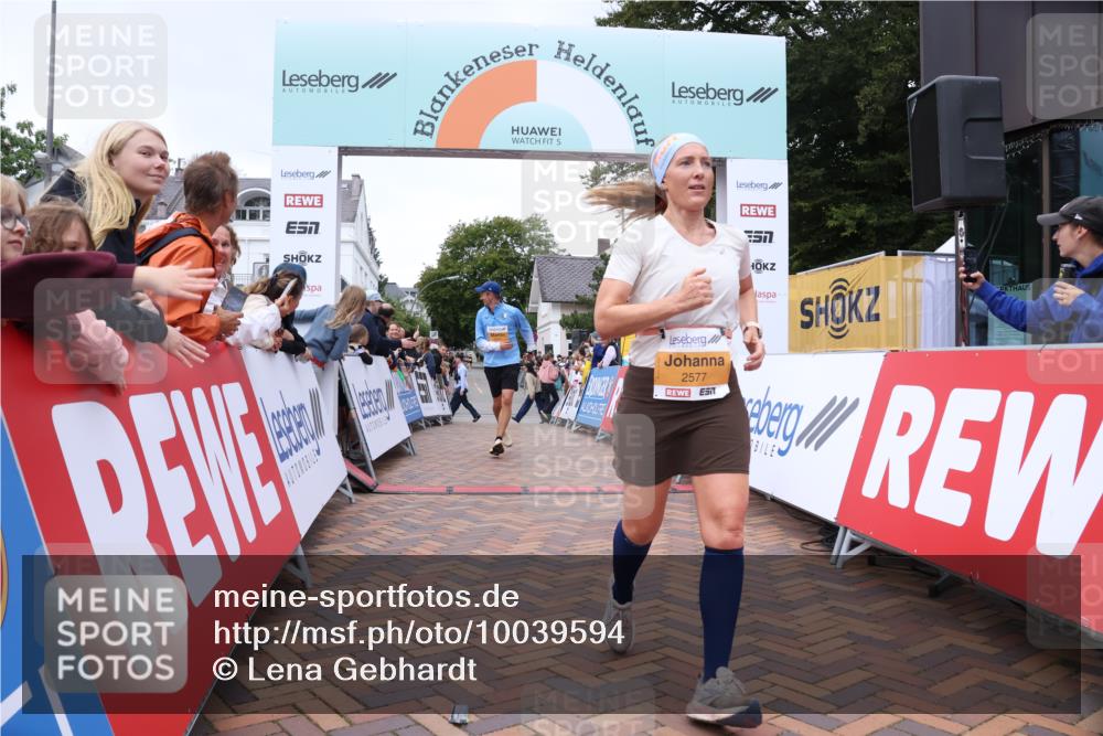 30.08.2026 - Blankeneser Heldenlauf Lena Gebhardt http://msf.ph/oto/10039594 30.08.2026 11:43:26 Ziel 2577, 2716, 2884 meine-sportfotos.de