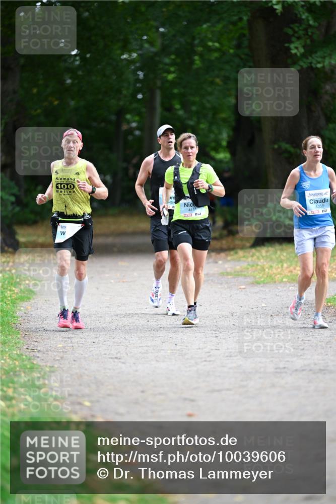 30.08.2026 - Blankeneser Heldenlauf Dr. Thomas Lammeyer http://msf.ph/oto/10039606 30.08.2026 11:13:34 Laufen 100, 454, 4154, 4356 meine-sportfotos.de