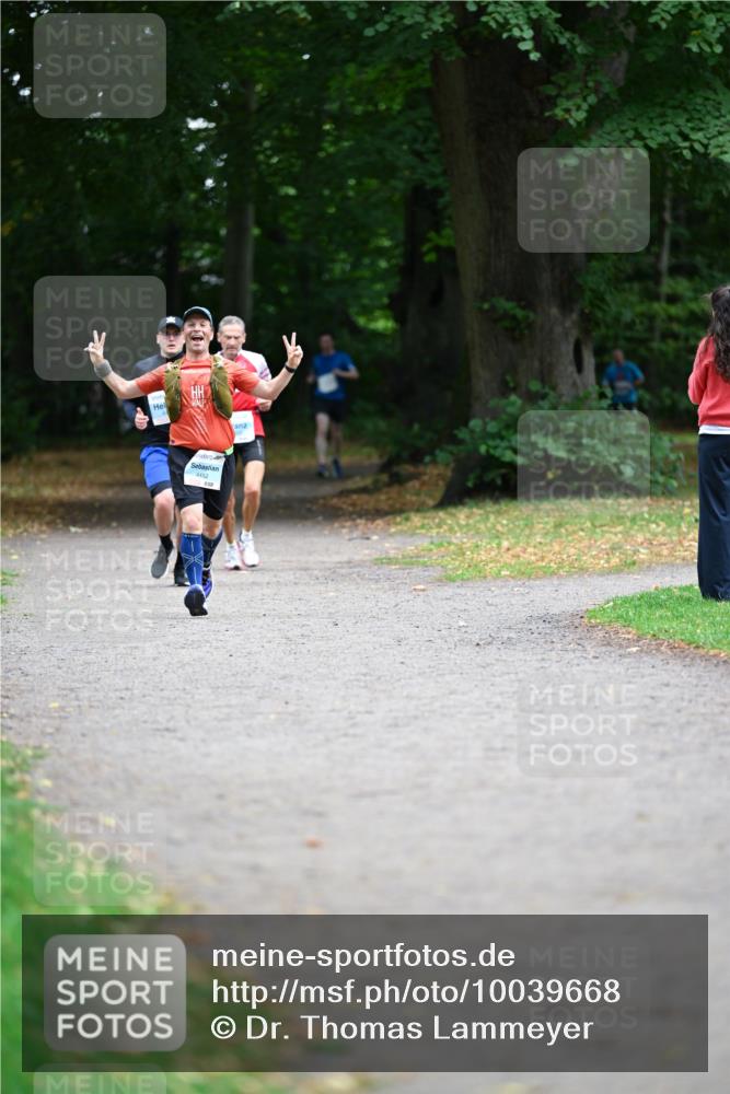 30.08.2026 - Blankeneser Heldenlauf Dr. Thomas Lammeyer http://msf.ph/oto/10039668 30.08.2026 11:13:47 Laufen 4452, 7 meine-sportfotos.de