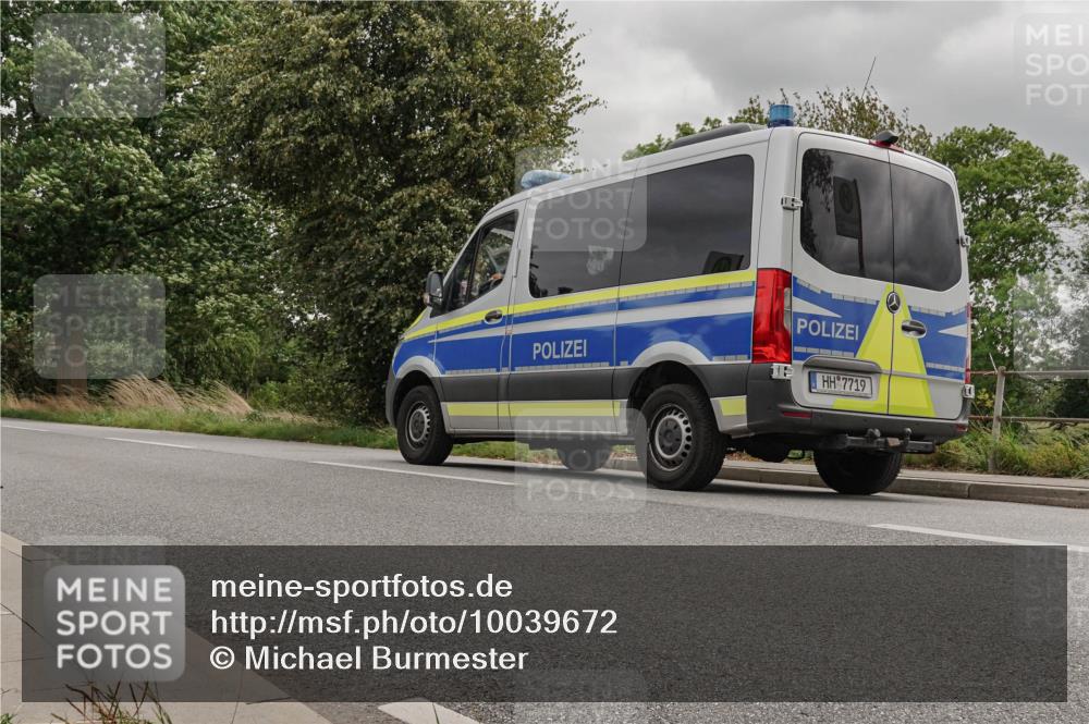 30.08.2026 - Elbe Triathlon Hamburg Michael Burmester http://msf.ph/oto/10039672 30.08.2026 13:52:56 Radfahren  meine-sportfotos.de