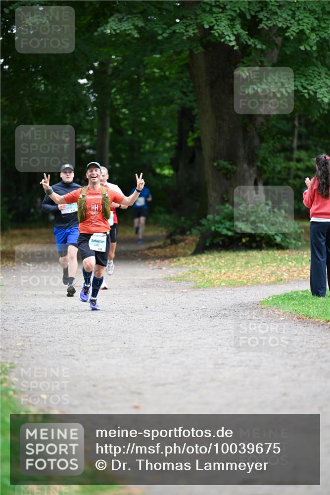 30.08.2026 - Blankeneser Heldenlauf Dr. Thomas Lammeyer http://msf.ph/oto/10039675 30.08.2026 11:13:47 Laufen 4452, 157 meine-sportfotos.de