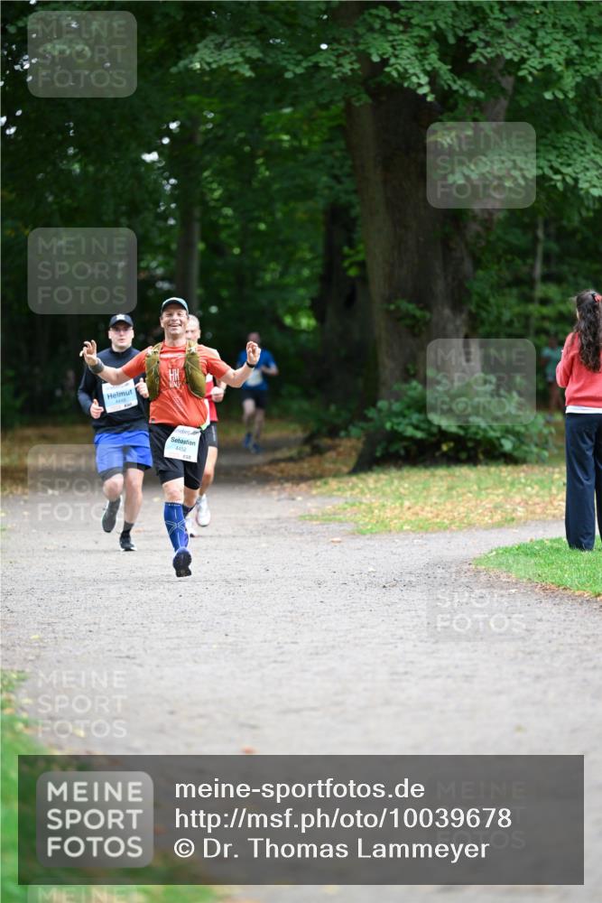 30.08.2026 - Blankeneser Heldenlauf Dr. Thomas Lammeyer http://msf.ph/oto/10039678 30.08.2026 11:13:47 Laufen 4448, 4452 meine-sportfotos.de