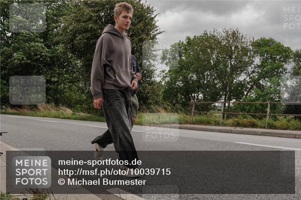 30.08.2026 - Elbe Triathlon Hamburg Michael Burmester http://msf.ph/oto/10039715 30.08.2026 13:55:24 Radfahren  meine-sportfotos.de