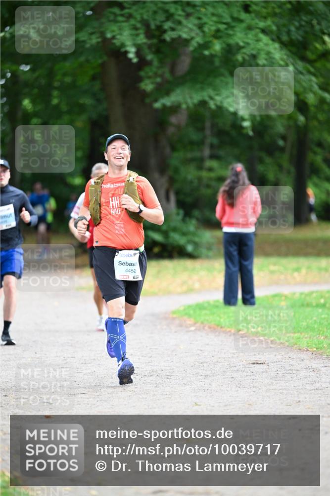 30.08.2026 - Blankeneser Heldenlauf Dr. Thomas Lammeyer http://msf.ph/oto/10039717 30.08.2026 11:13:50 Laufen 4452 meine-sportfotos.de