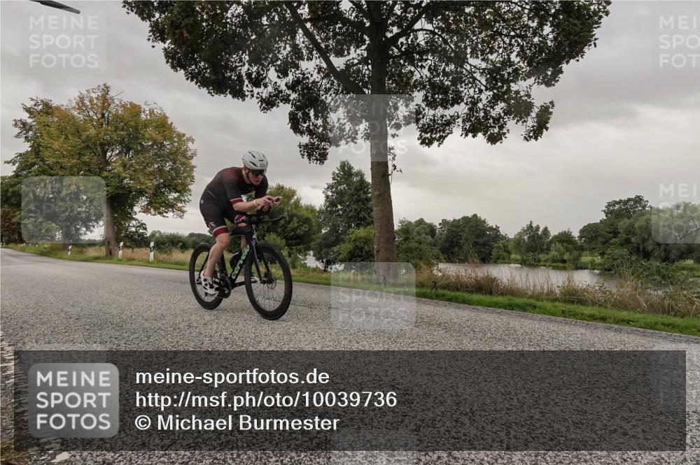 30.08.2026 - Elbe Triathlon Hamburg Michael Burmester http://msf.ph/oto/10039736 30.08.2026 08:46:31 Radfahren 192, 223 meine-sportfotos.de