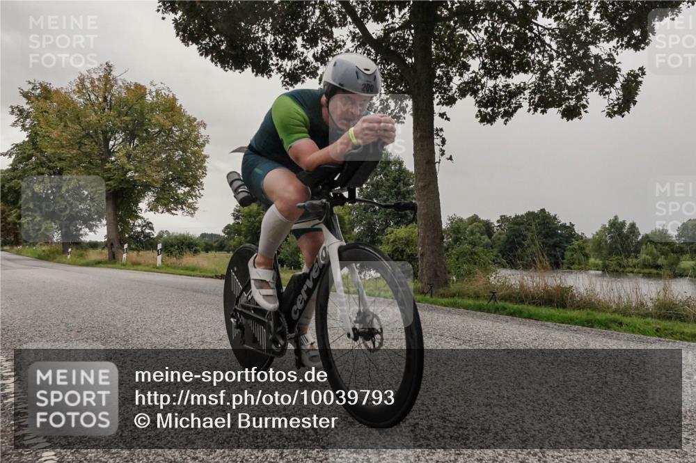 30.08.2026 - Elbe Triathlon Hamburg Michael Burmester http://msf.ph/oto/10039793 30.08.2026 08:49:23 Radfahren 180, 194, 200 meine-sportfotos.de